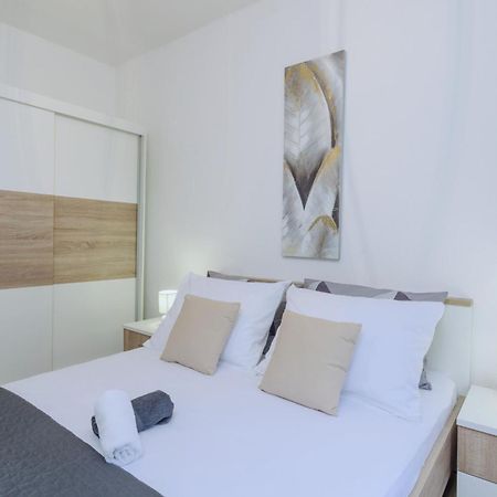 Apartment Kristina Trogir Ngoại thất bức ảnh