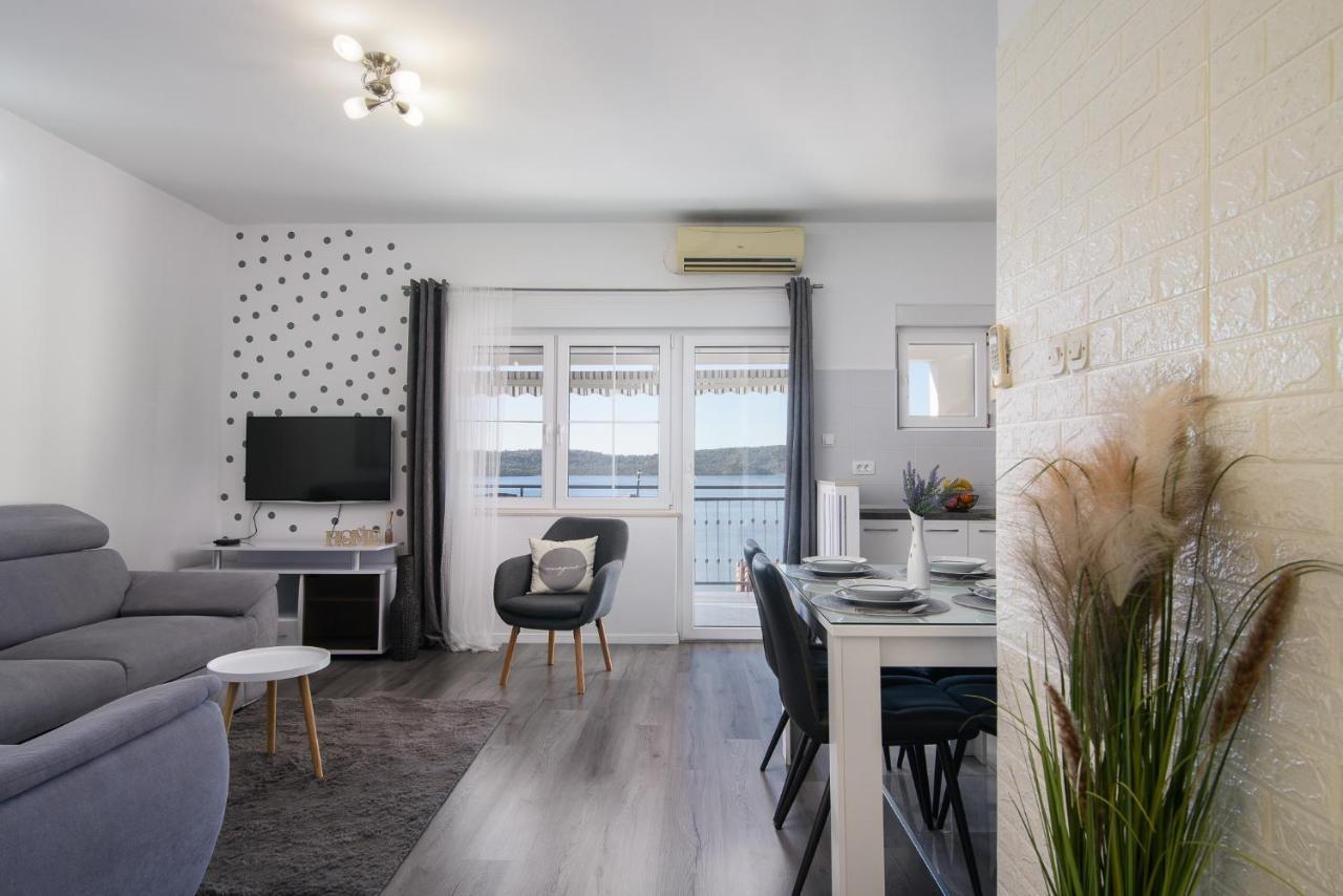 Apartment Kristina Trogir Ngoại thất bức ảnh