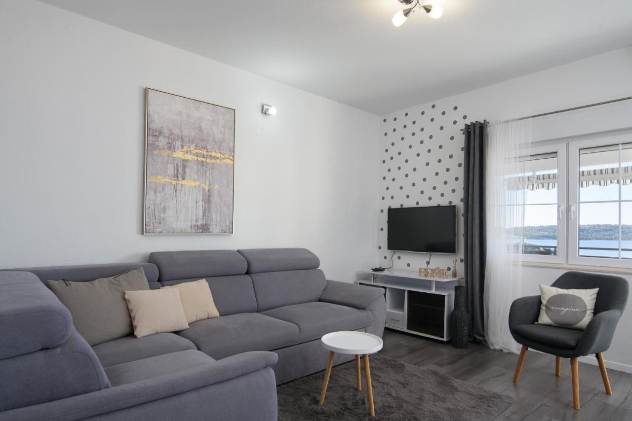 Apartment Kristina Trogir Ngoại thất bức ảnh