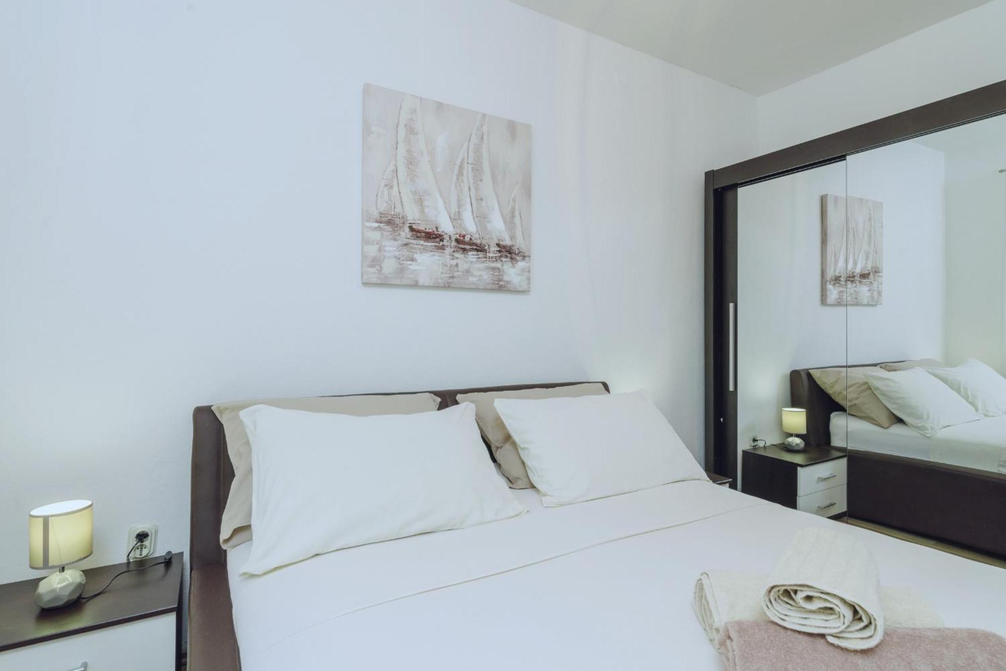 Apartment Kristina Trogir Ngoại thất bức ảnh